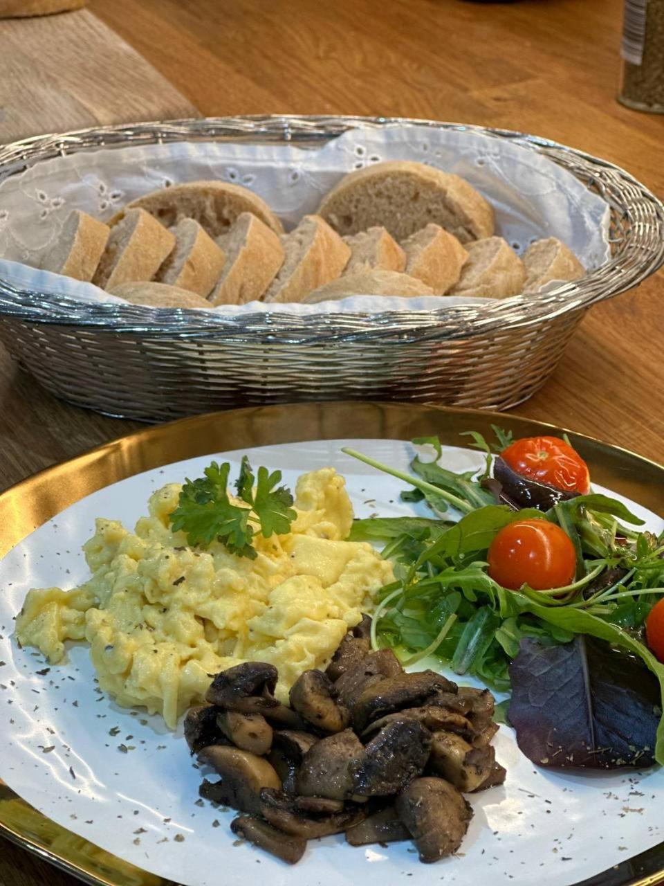 Awakening Alchemy Retreat Centre Bed & Breakfast Инвърури Екстериор снимка
