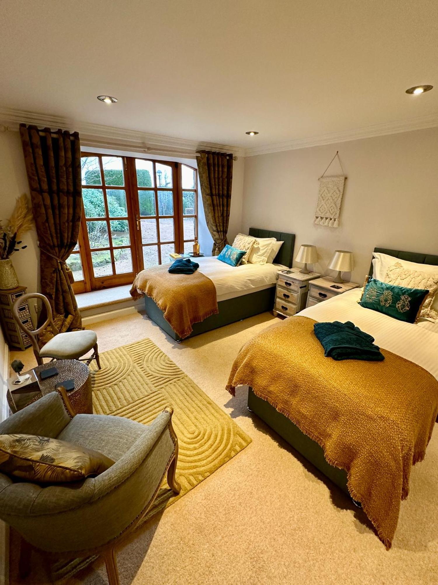 Awakening Alchemy Retreat Centre Bed & Breakfast Инвърури Екстериор снимка